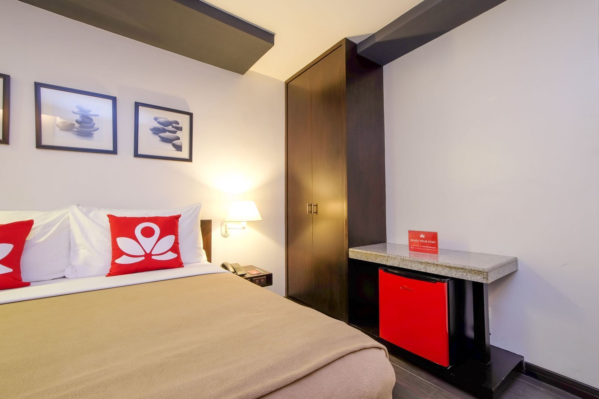 סן פדרו מקאטי Zen Rooms Durban Poblacion Makati מראה חיצוני תמונה