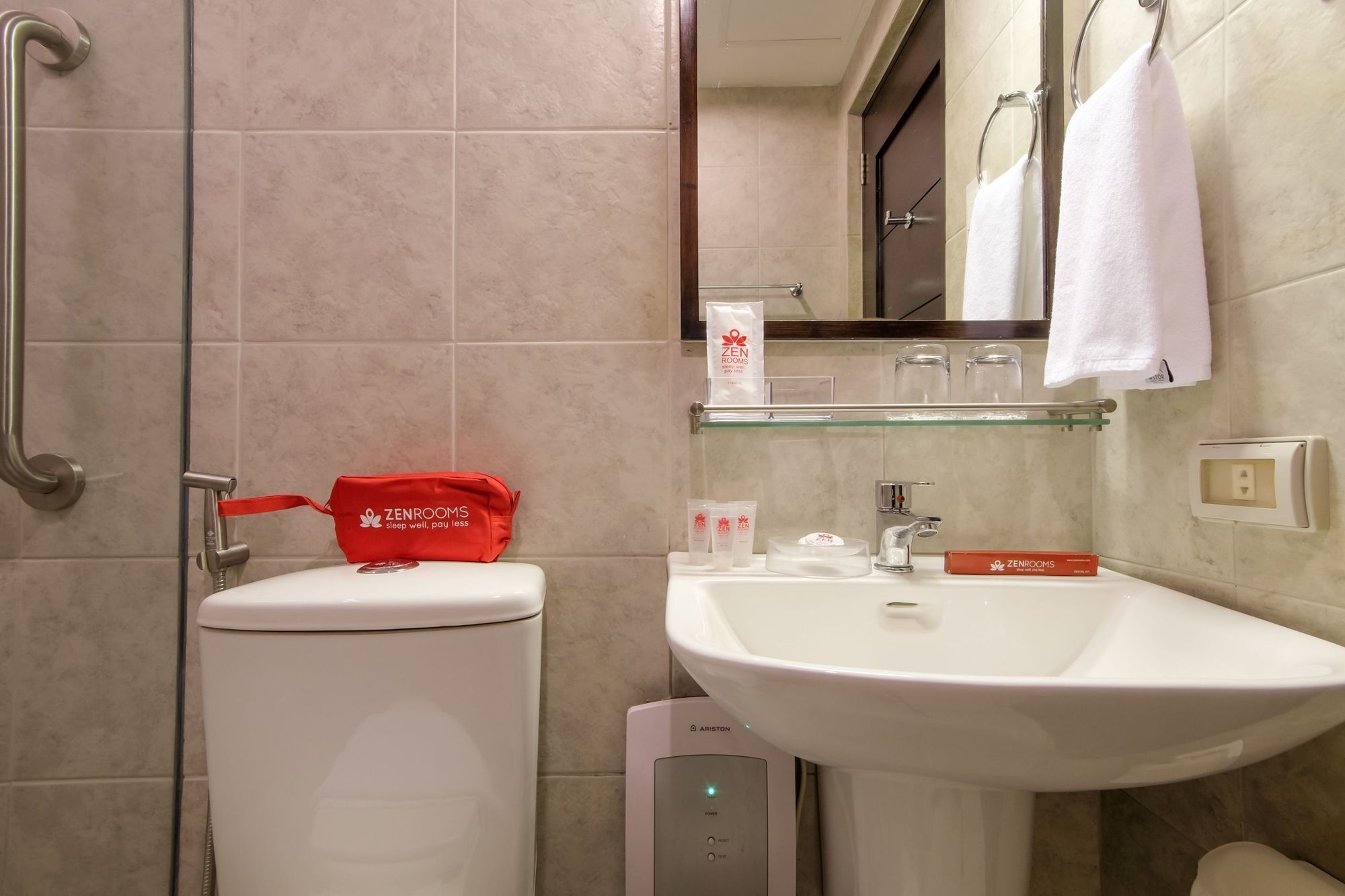 סן פדרו מקאטי Zen Rooms Durban Poblacion Makati מראה חיצוני תמונה